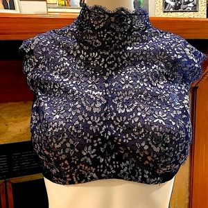 Victoria’s Secret’s “Dream Angels” Unlined Demi/Demi Non Double silver/blue Bra